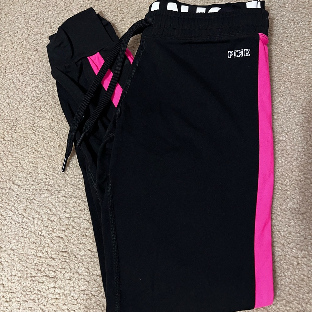 Victoria Secret PINK Ultimate yoga pants